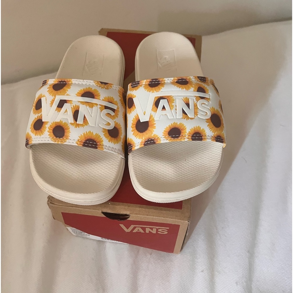 Brand new Little kids Sz 13 Vans Sunflower Slides